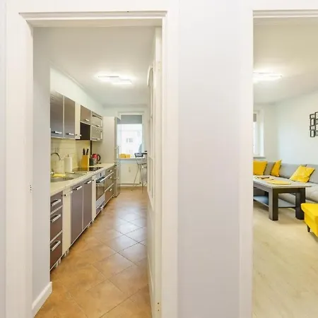 Komfortowy Apartament Wakacyjny Blisko Centrum Kolobrzegu Apartament *