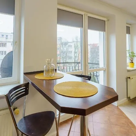 Komfortowy Apartament Wakacyjny Blisko Centrum Kolobrzegu Apartament Kołobrzeg