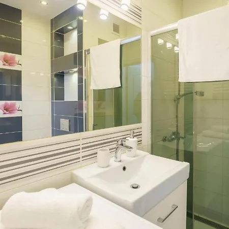 Apartament Komfortowy Apartament Wakacyjny Blisko Centrum Kolobrzegu
